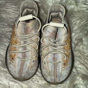 Preloved Infant Yeezy